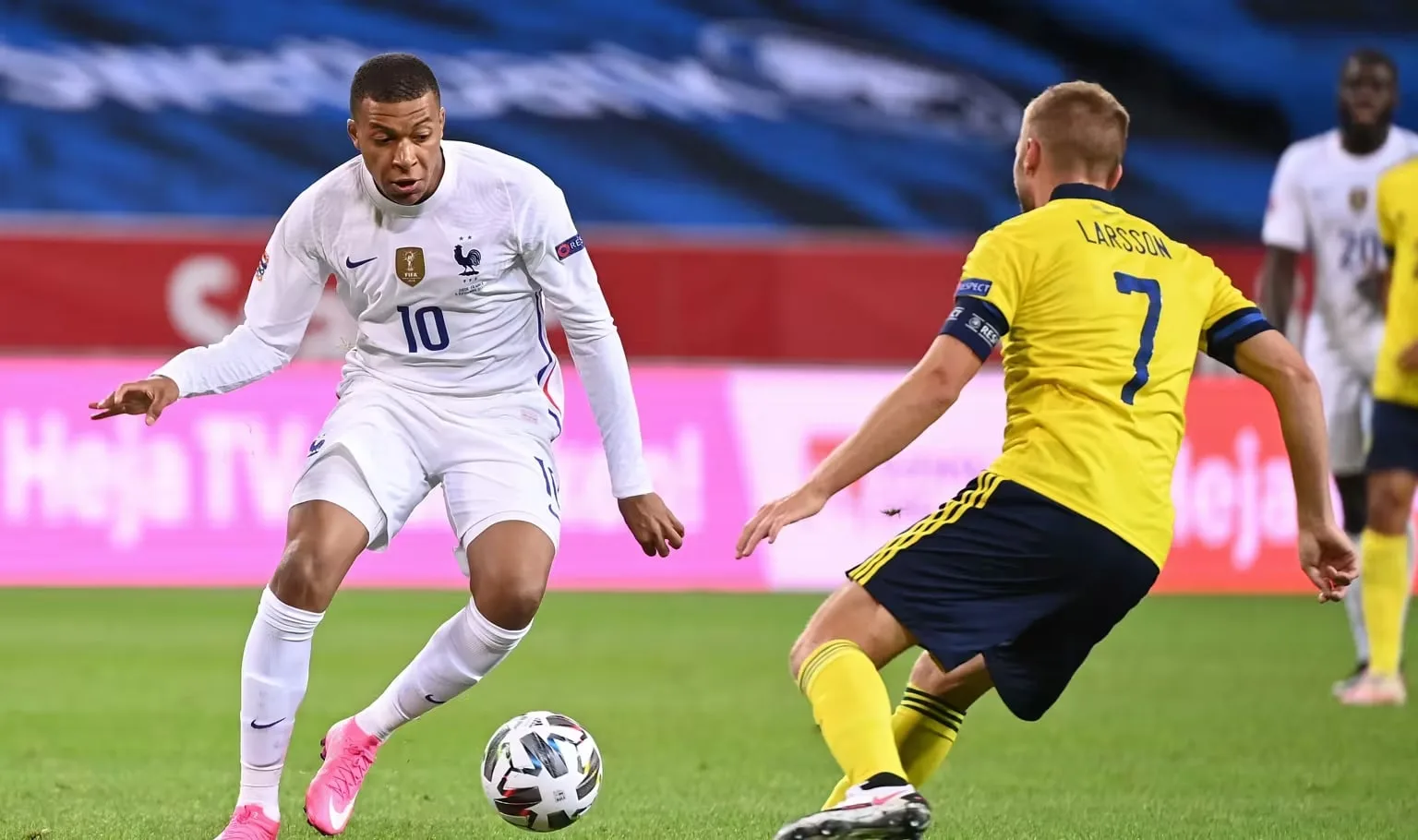 FIFA展望法国vs瑞典：一场迟到96年的猫鼠游戏