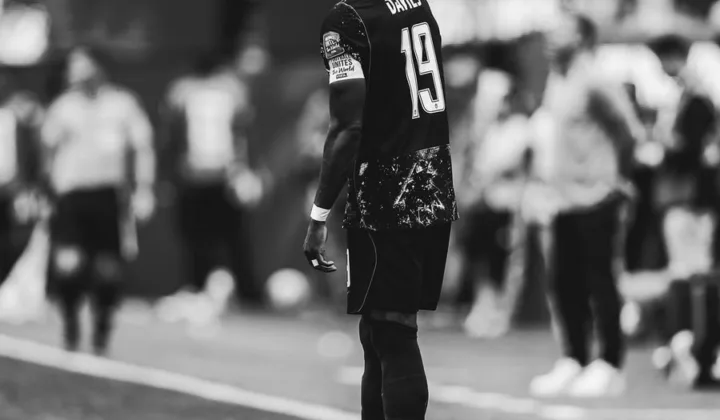 加拿大0-3无缘世界杯8强，阿方索谈腿筋伤势：我不相信借口