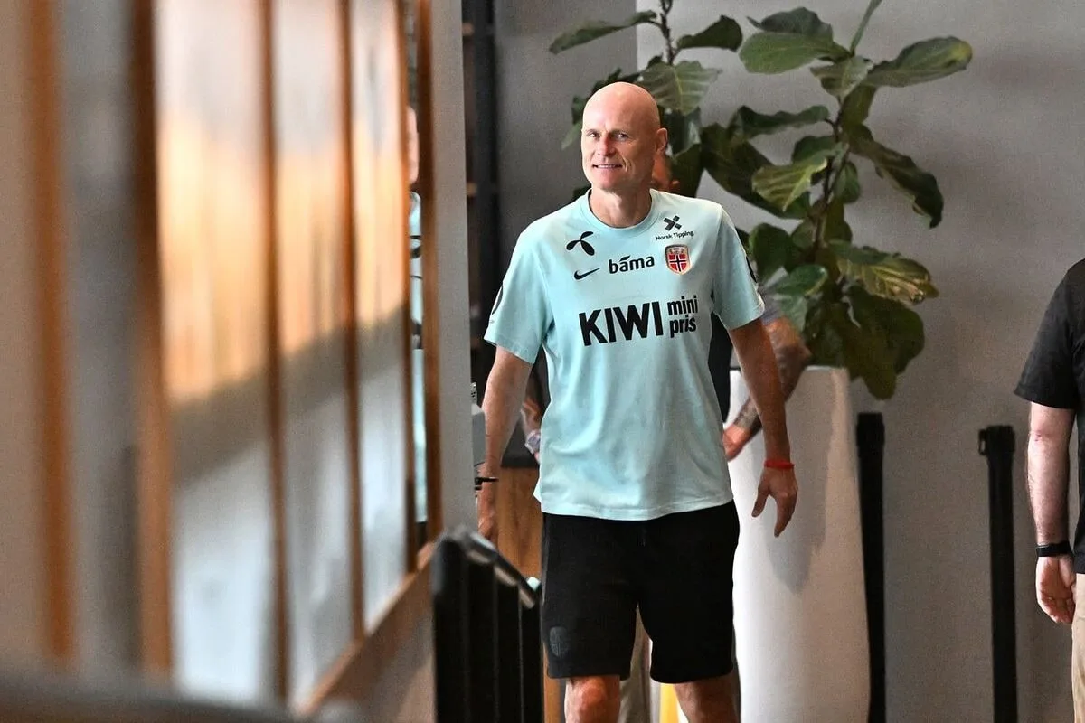 挪威2-1爆冷淘汰巴西，主帅：赢球后几乎没睡，厄德高是出色队长