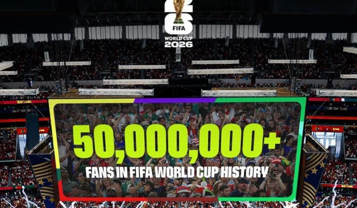 自1930年首届世界杯以来，现场观赛球迷累计突破5000万人次