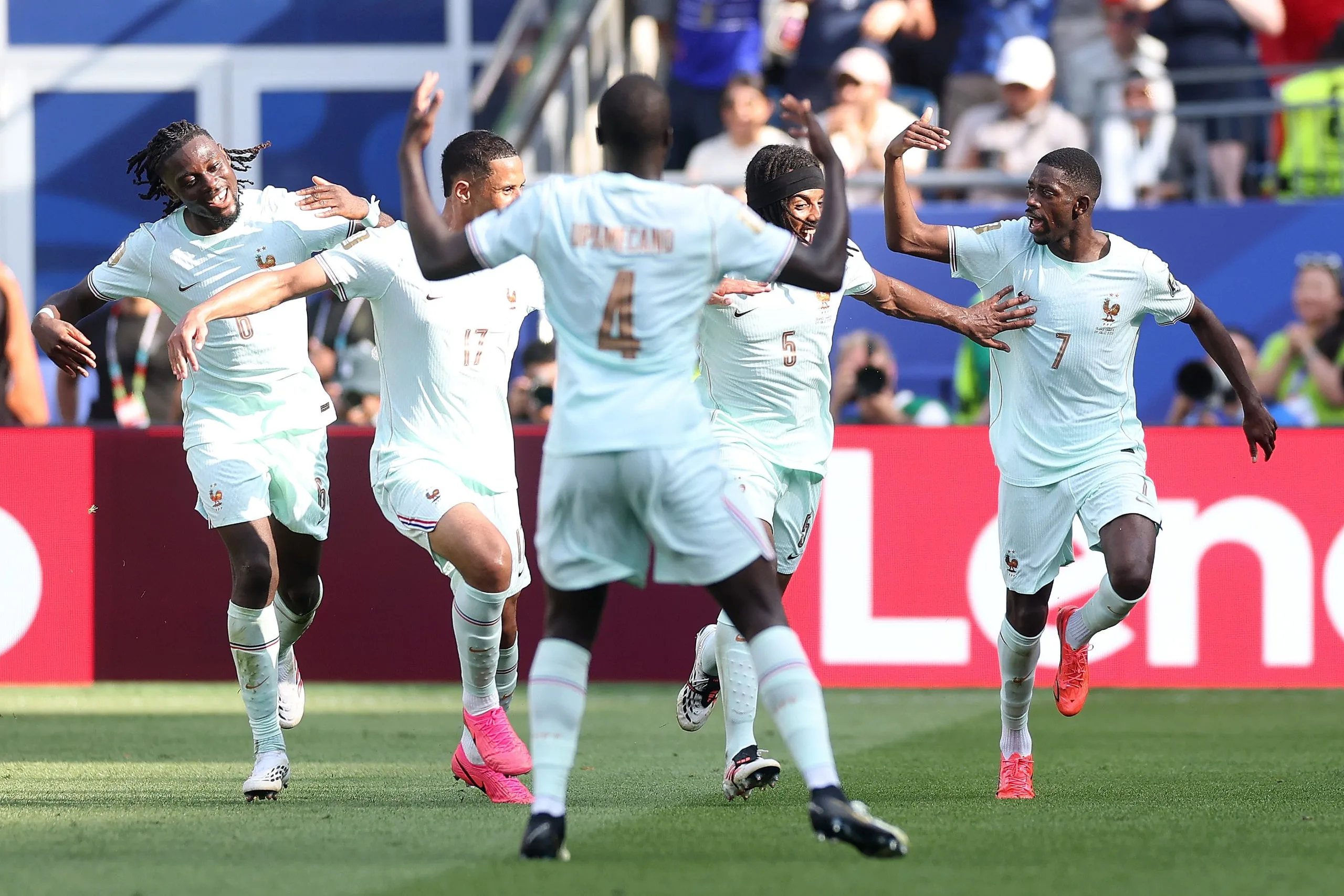 西班牙2-1绝杀比利时晋级四强 半决赛再战法国延续历史强强对话