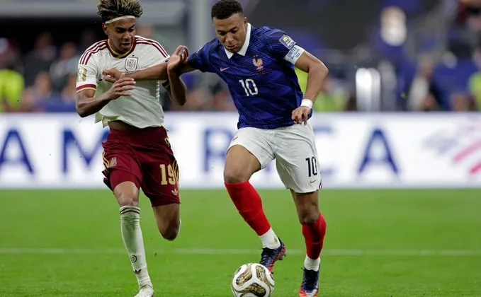 西班牙2-0淘汰法国晋级世界杯决赛 法国预期进球0.3创60年最低
