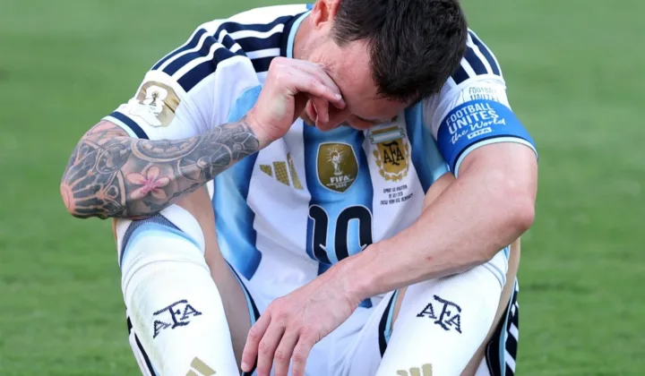 2026世界杯决赛：阿根廷0-1不敌西班牙，梅西“最后一舞”落泪收场