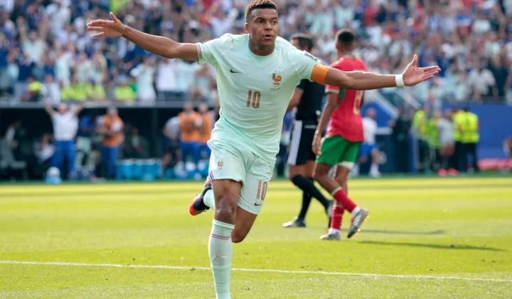 法国2-0击败摩洛哥连续三届世界杯闯入半决赛 姆巴佩传射助法国再进一步