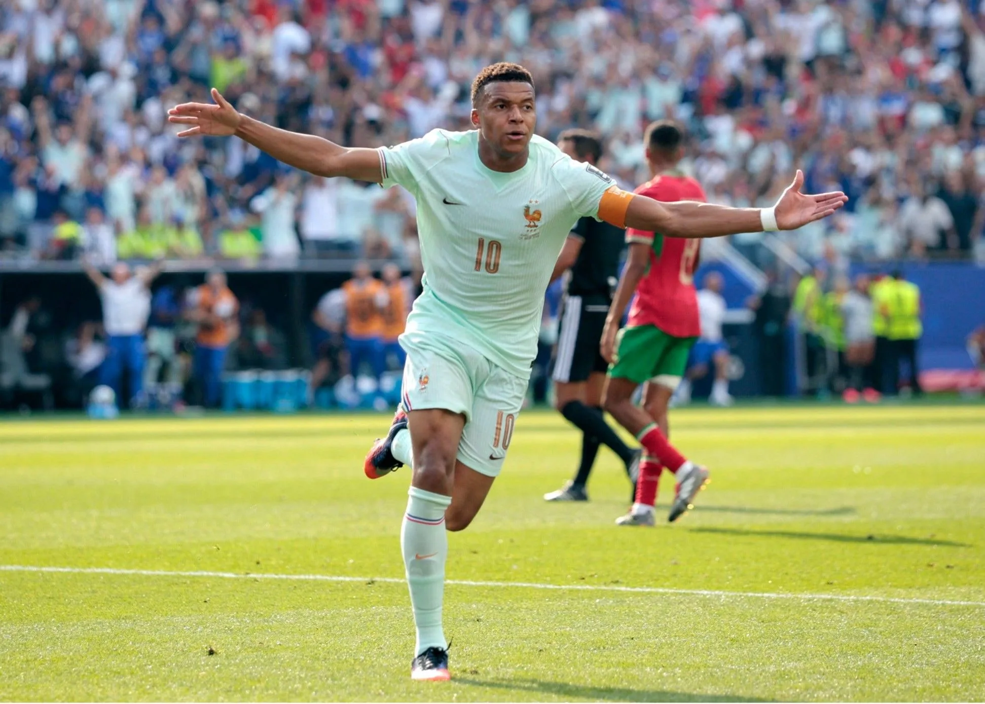 法国2-0击败摩洛哥连续三届世界杯闯入半决赛 姆巴佩传射助法国再进一步